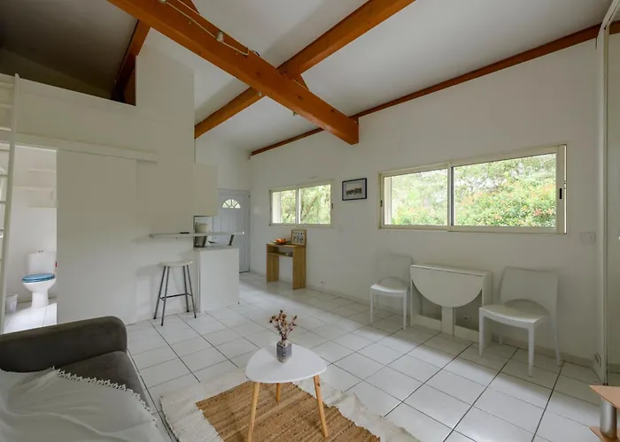 Apartmán Garrigue De - Climatise Avec Piscine Partagee Nîmes